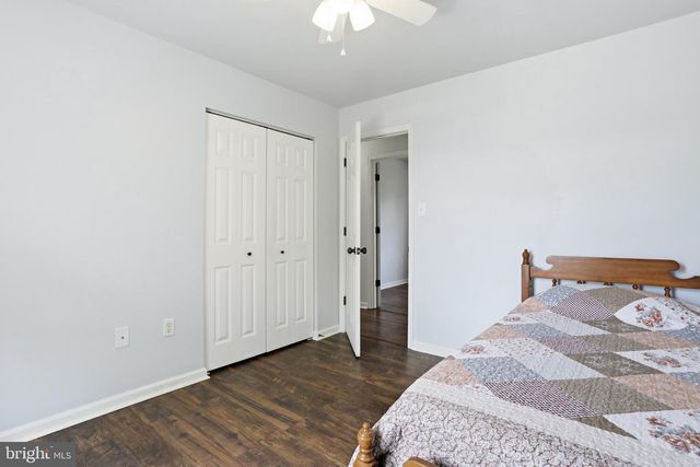 15932 HIBISCUS DR, Hagerstown, MD 21740