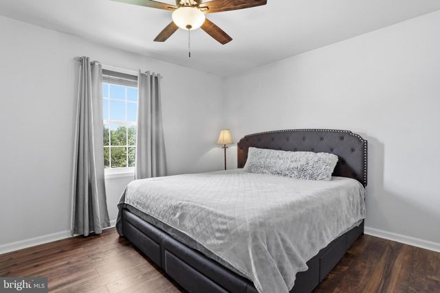 15932 HIBISCUS DR, Hagerstown, MD 21740