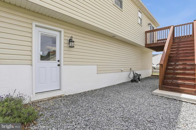 15932 HIBISCUS DR, Hagerstown, MD 21740