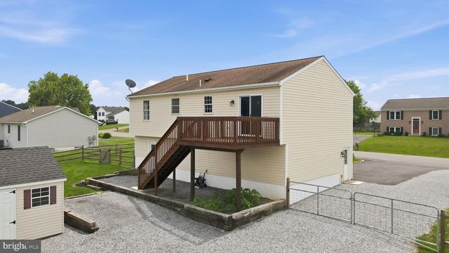 15932 HIBISCUS DR, Hagerstown, MD 21740