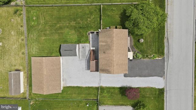 15932 HIBISCUS DR, Hagerstown, MD 21740