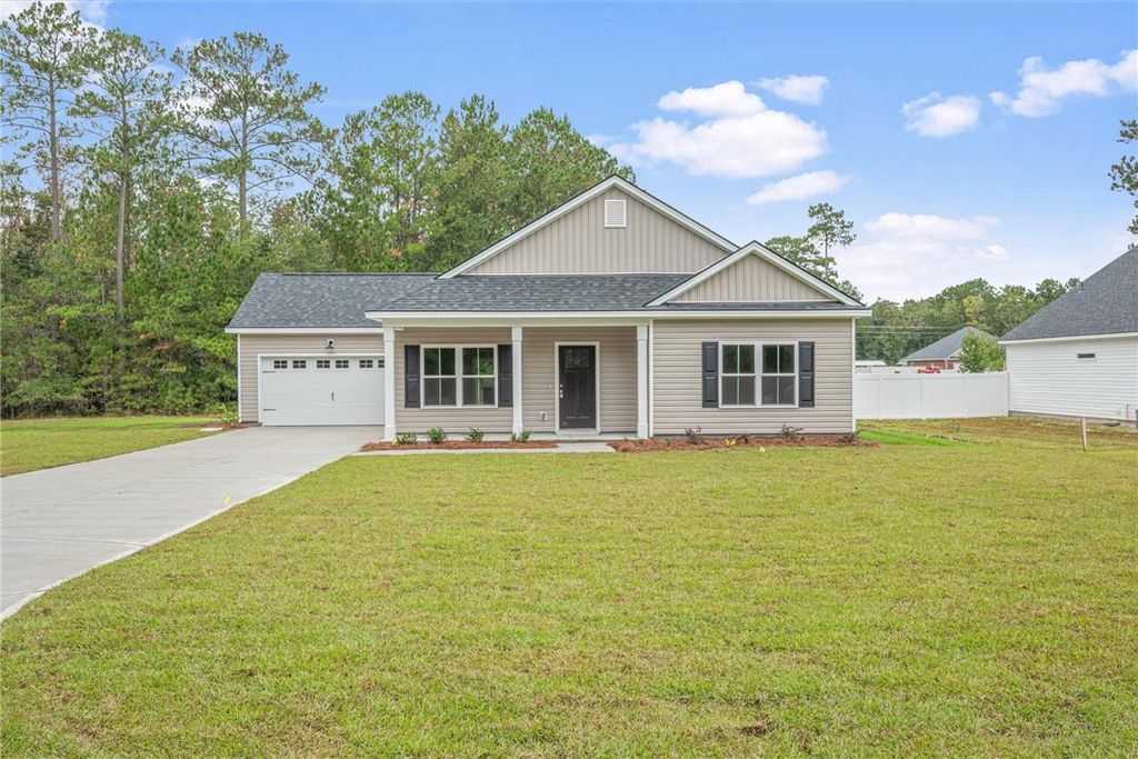 1138 Hanover Lane NE, Townsend, GA 31331