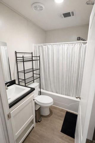 12064 N 7TH STREET, Vernon, TX 76384