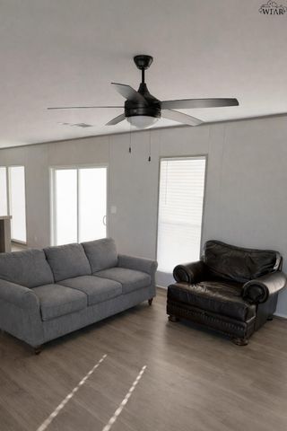 12064 N 7TH STREET, Vernon, TX 76384