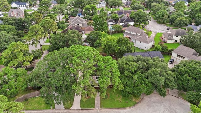15307 Sierra Pines Court, Houston, TX 77068