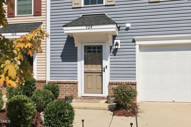 524 Autumn Cure Court, Fuquay Varina, NC 27526