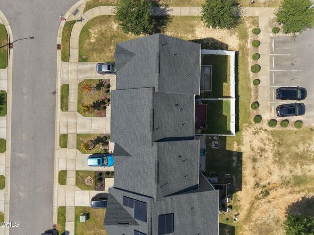 524 Autumn Cure Court, Fuquay Varina, NC 27526