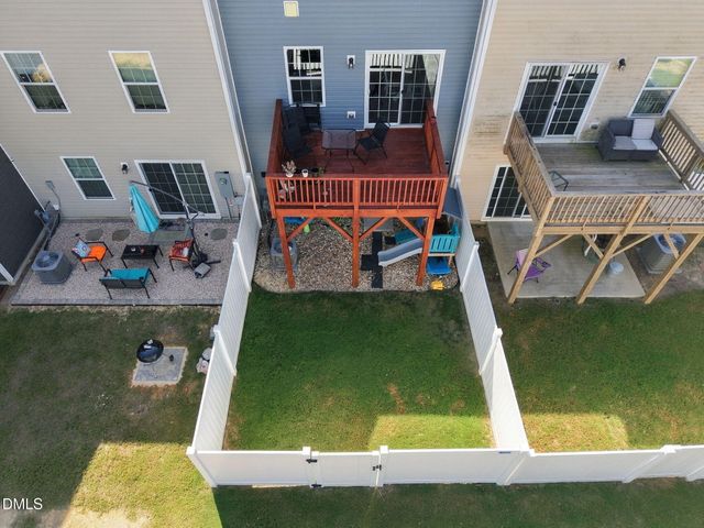 524 Autumn Cure Court, Fuquay Varina, NC 27526