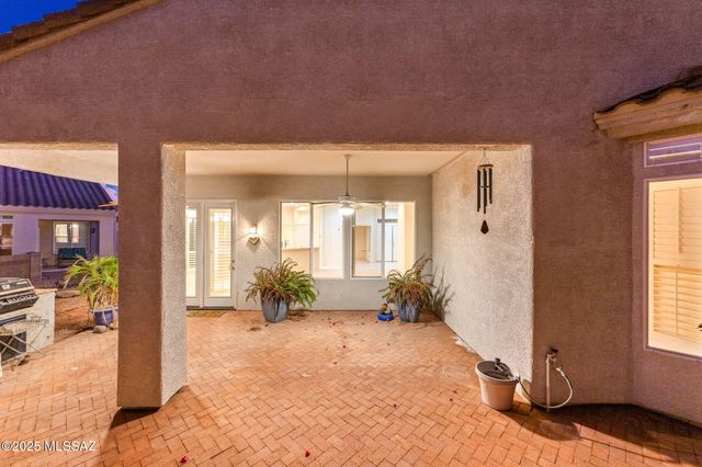 13122 Rivercane Loop, Marana, AZ 85658