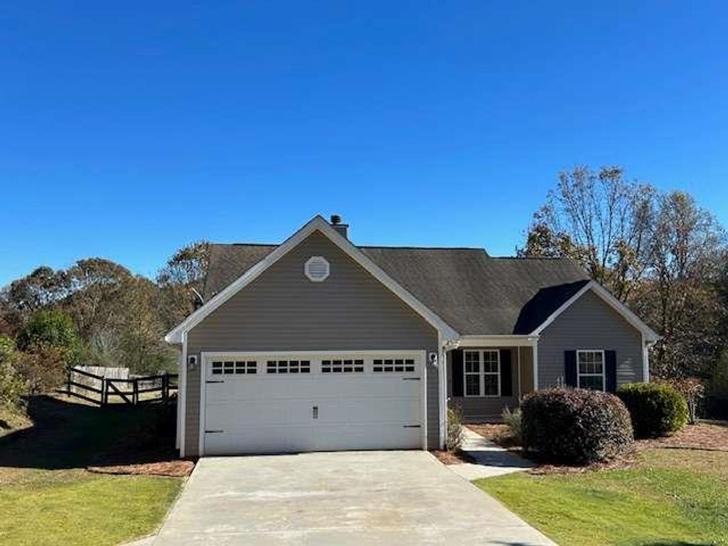 1418 Bill Presley Road, Cleveland, GA 30528