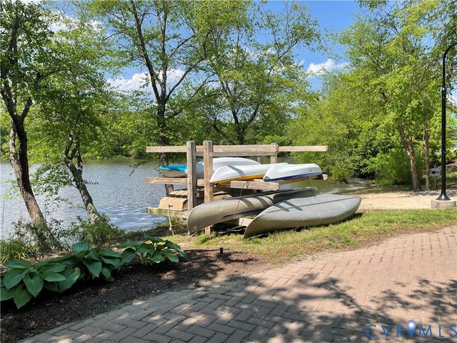 5225 Clipper Cove Rd, Midlothian, VA 23112
