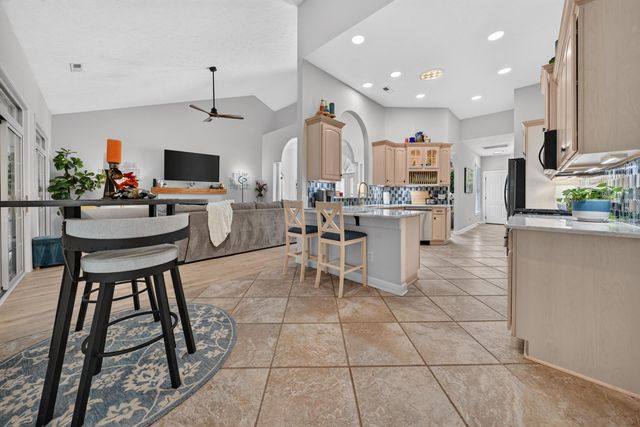 162 Prestwick Dr., Pawleys Island, SC 29585