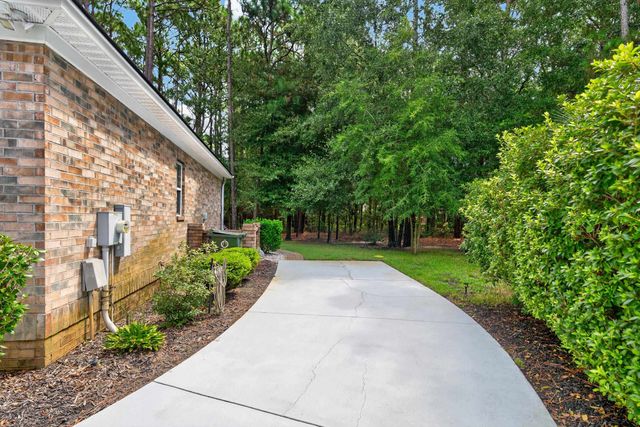 162 Prestwick Dr., Pawleys Island, SC 29585