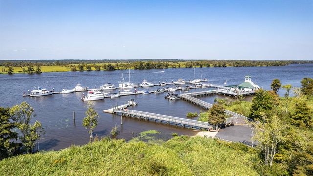 162 Prestwick Dr., Pawleys Island, SC 29585