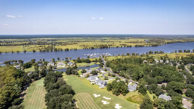 162 Prestwick Dr., Pawleys Island, SC 29585