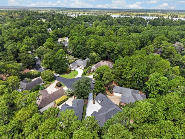 162 Prestwick Dr., Pawleys Island, SC 29585