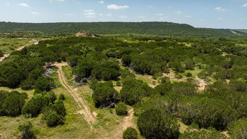 1473 Highway 16 S, Strawn, TX 76475