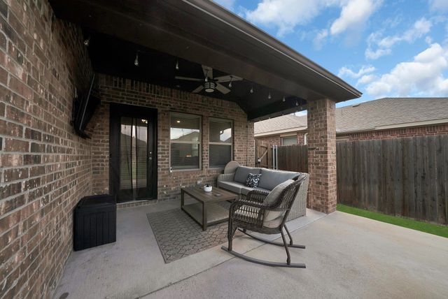 2299 Templin Avenue, Forney, TX 75126