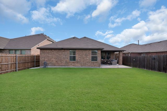 2299 Templin Avenue, Forney, TX 75126