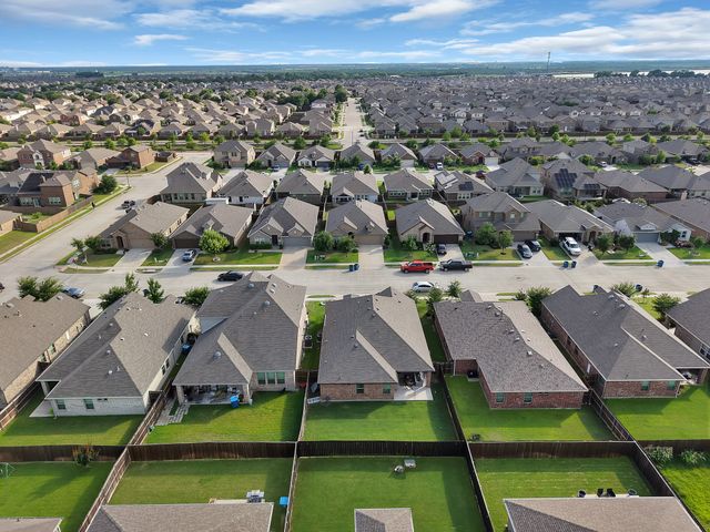 2299 Templin Avenue, Forney, TX 75126