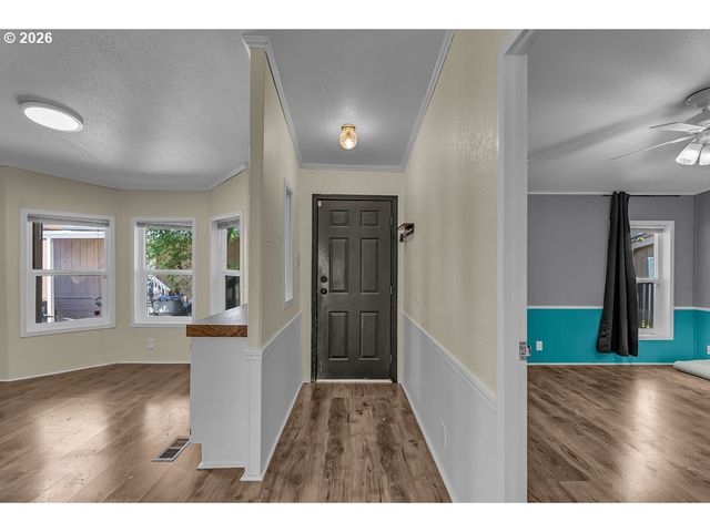12450 Sw FISCHER Rd 268, Portland, OR 97224