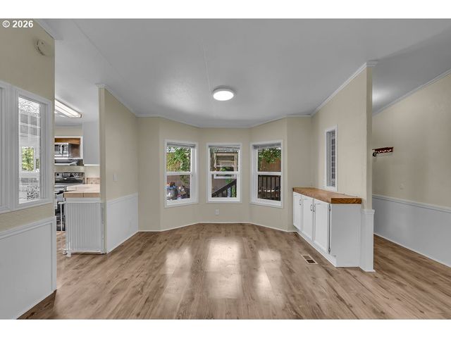 12450 Sw FISCHER Rd 268, Portland, OR 97224