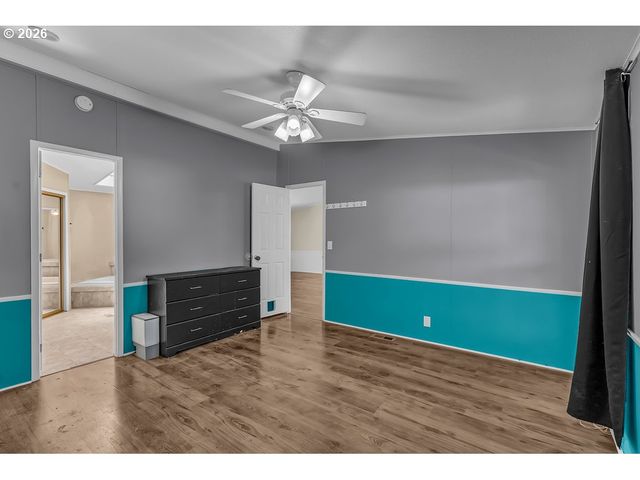 12450 Sw FISCHER Rd 268, Portland, OR 97224