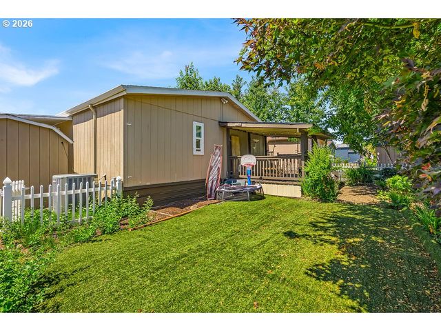 12450 Sw FISCHER Rd 268, Portland, OR 97224