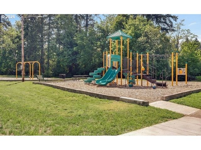 12450 Sw FISCHER Rd 268, Portland, OR 97224