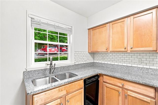 560 Goldsboro Road NE B, Atlanta, GA 30307