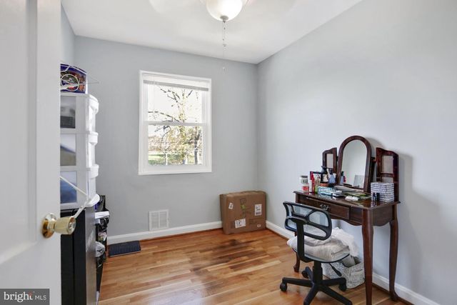 4910 SARGENT RD NE, Washington, DC 20017