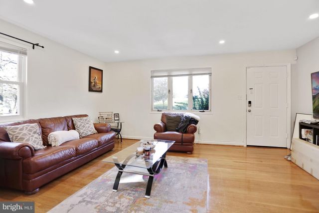 4910 SARGENT RD NE, Washington, DC 20017