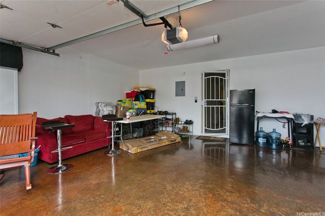 94-529 Palai Street, Waipahu, HI 96797
