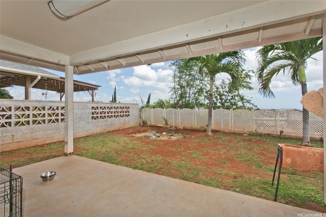 94-529 Palai Street, Waipahu, HI 96797