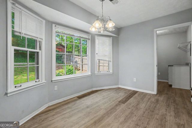 20 Lakeside Drive, Ellenwood, GA 30294