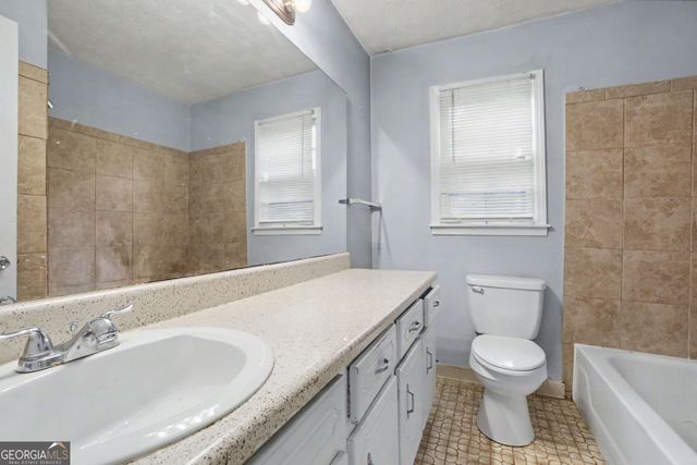 20 Lakeside Drive, Ellenwood, GA 30294