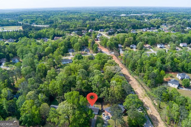 20 Lakeside Drive, Ellenwood, GA 30294