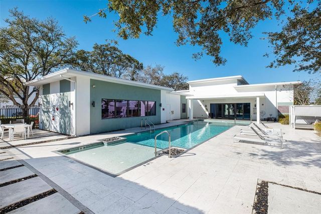 4480 NW 8th Place, Plantation, FL 33317