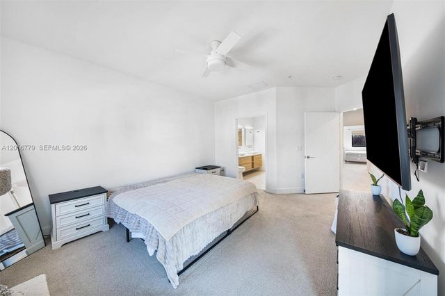 4480 NW 8th Place, Plantation, FL 33317