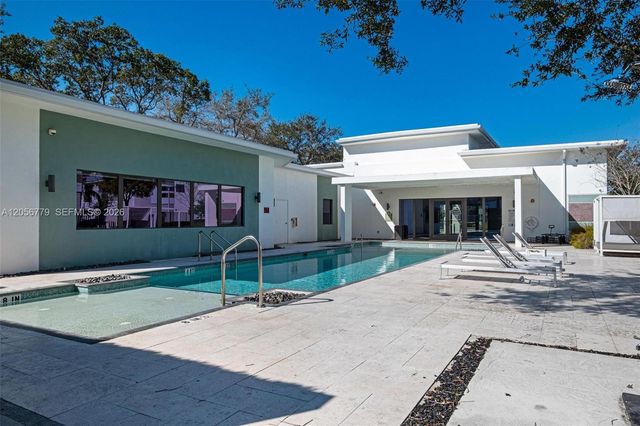 4480 NW 8th Place, Plantation, FL 33317