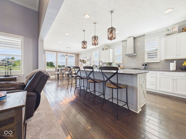 6842 Bladstone Road, Noblesville, IN 46062