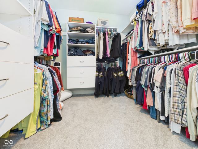 6842 Bladstone Road, Noblesville, IN 46062