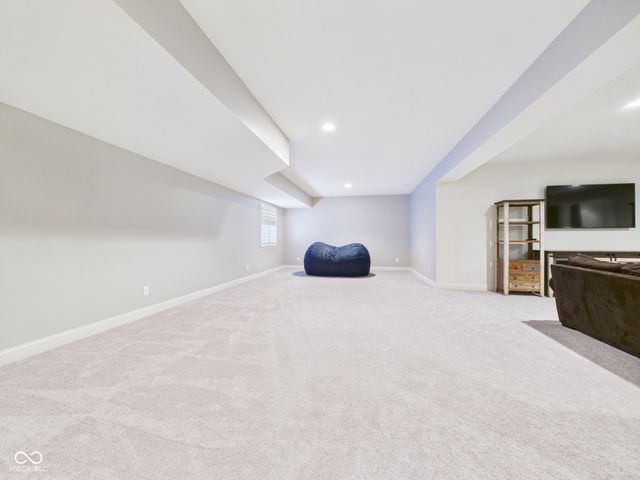 6842 Bladstone Road, Noblesville, IN 46062