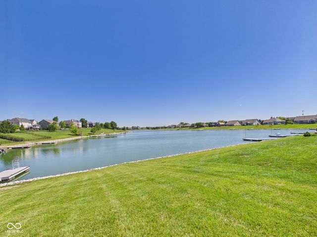 6842 Bladstone Road, Noblesville, IN 46062