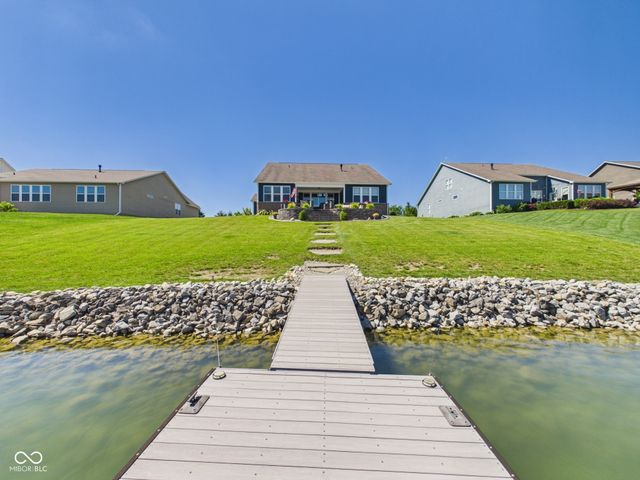 6842 Bladstone Road, Noblesville, IN 46062