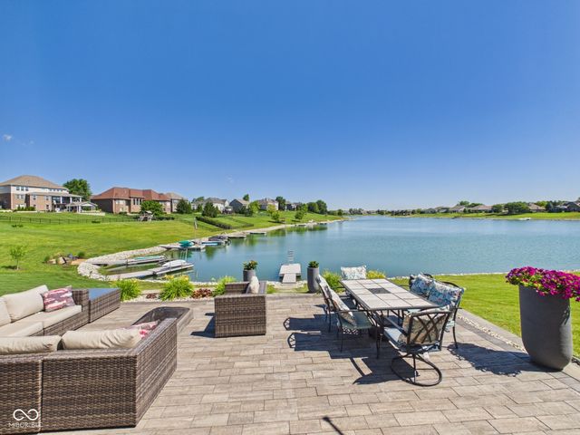6842 Bladstone Road, Noblesville, IN 46062