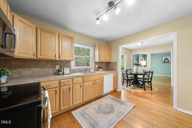 122 Stedwick Place, Durham, NC 27712