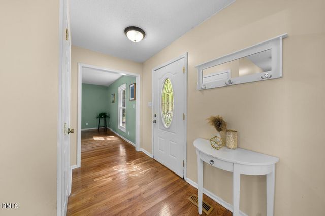 122 Stedwick Place, Durham, NC 27712