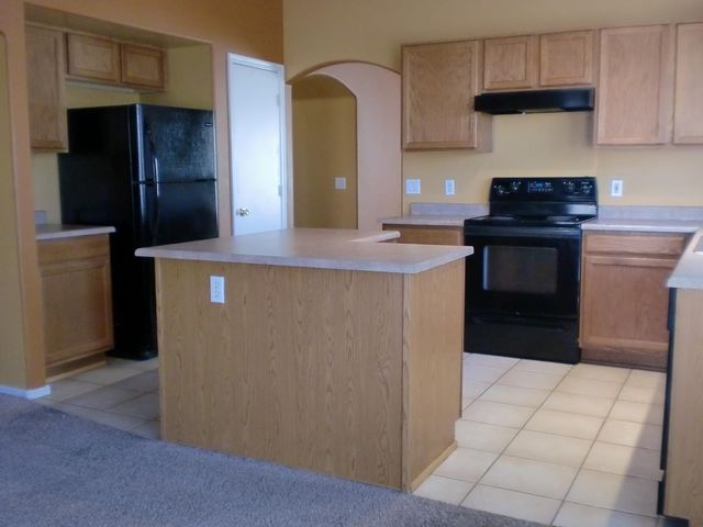 11714 W Poinsettia Drive, El Mirage, AZ 85335