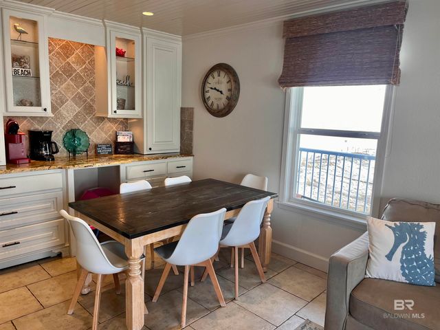1129 W Beach Boulevard 303, Gulf Shores, AL 36542